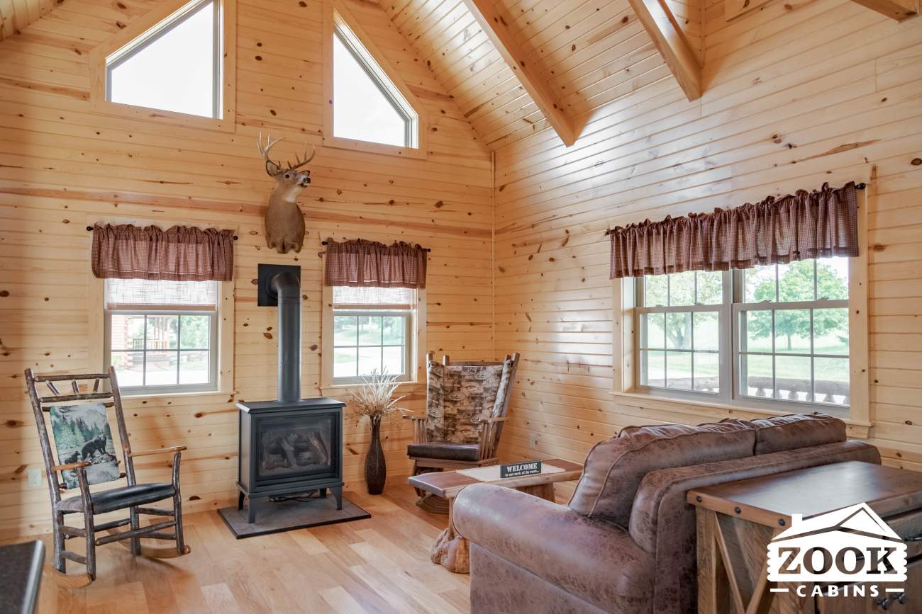 Beautiful log cabin great room