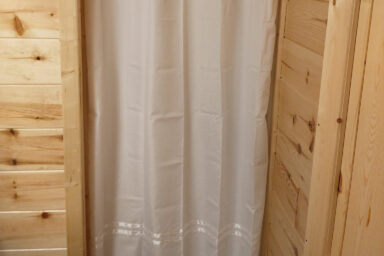 small cabin with a bathroom