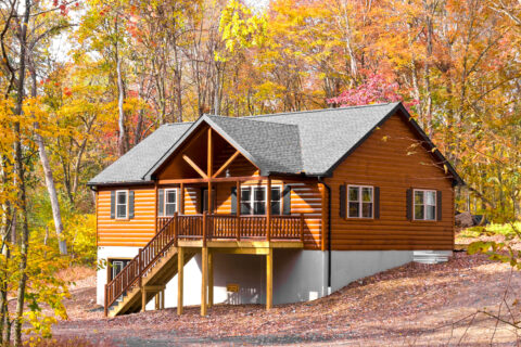 stunning pioneer log cabin